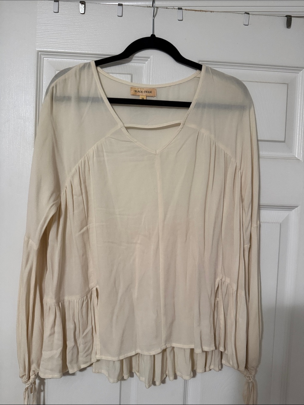 Black Swan Cream V-Neck Long Sleeve Peasant Blouse